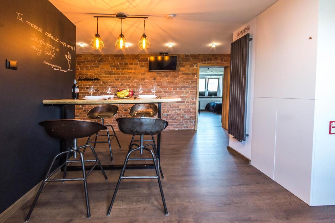 Apartament Wita Stwosza Jelenia Góra Exterior foto
